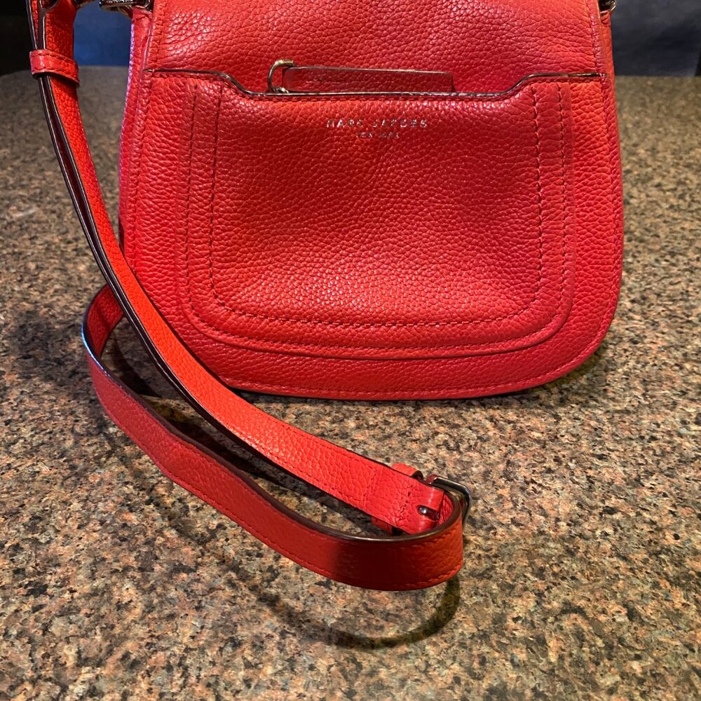 Marc Jacobs Poppy Red Crossbody - Picture 9 of 9